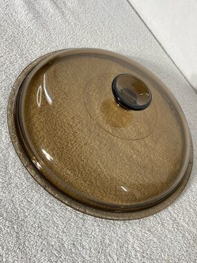 Vintage PYREX Brown Amber Glass Replacement Lid V3 1/2 C Vision